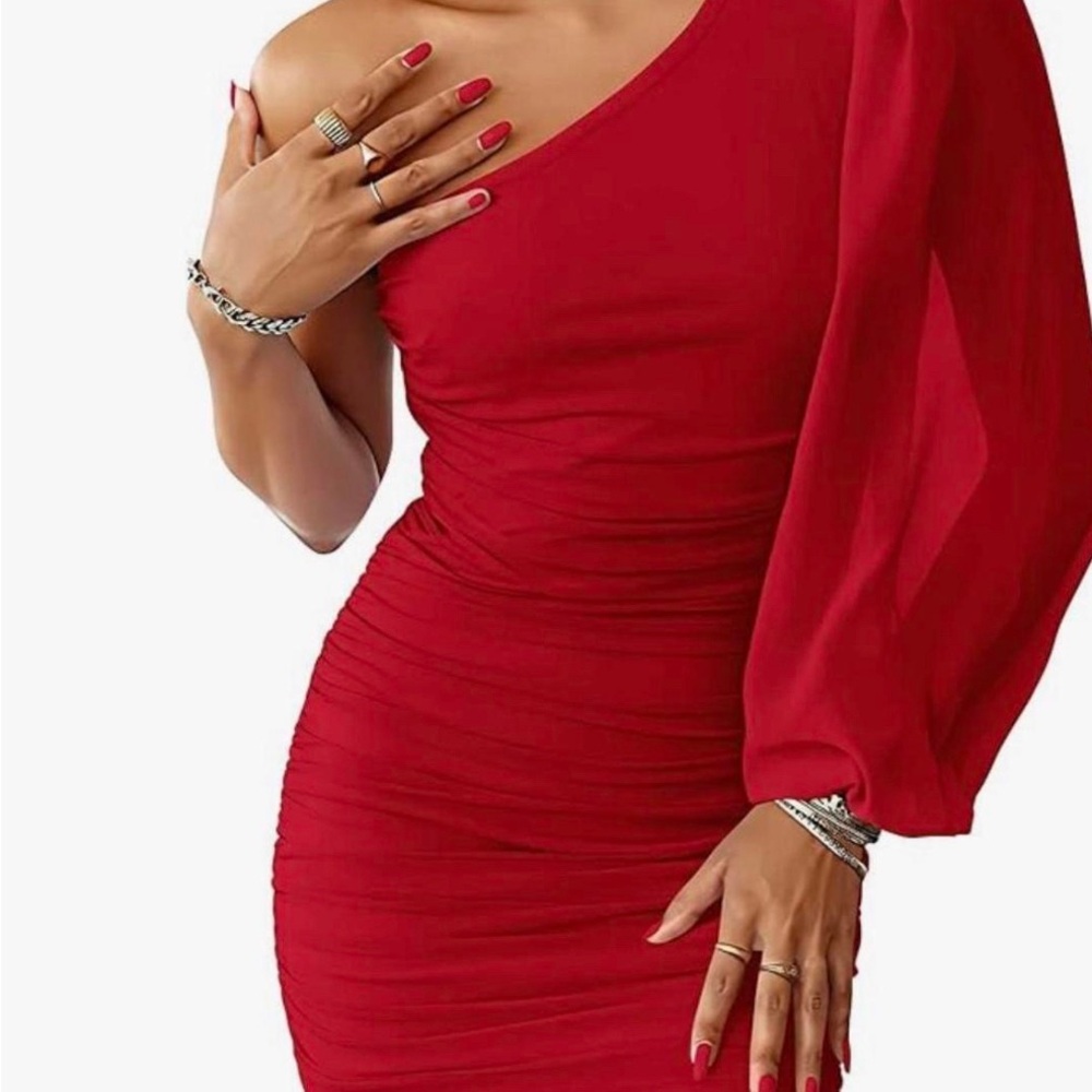 Elegant Red One-Shoulder Dress
